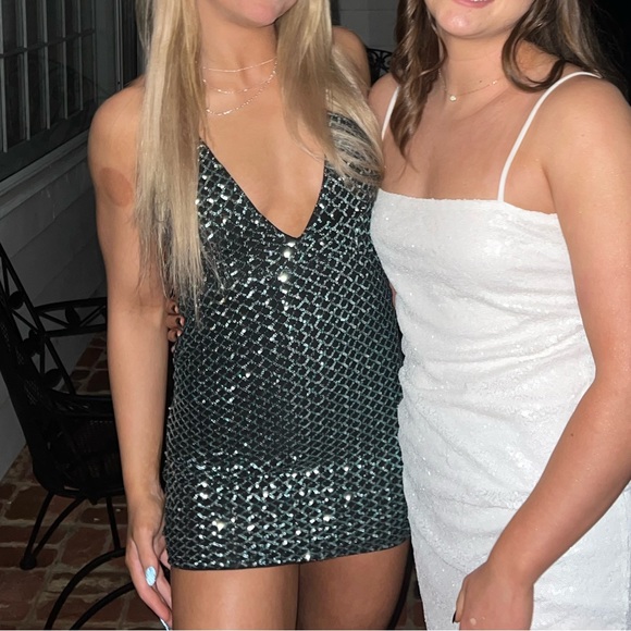 Hello Molly Lux of Midnight Dress - Picture 5 of 5